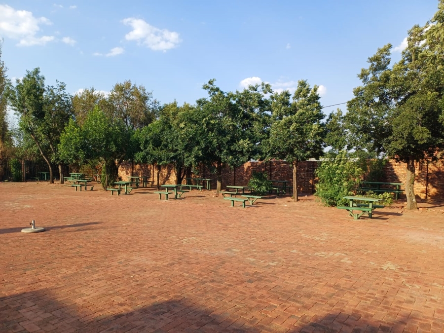 Commercial Property for Sale in Ikageng North West